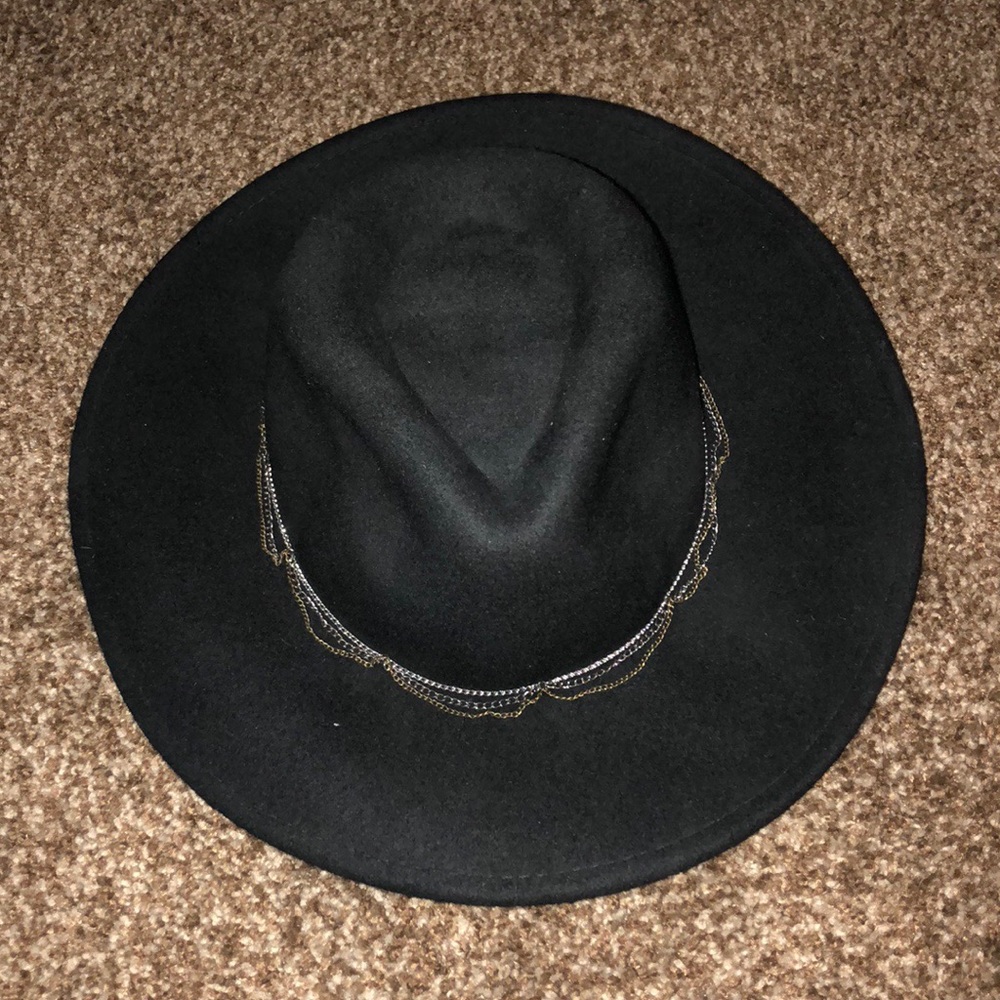 Black hat